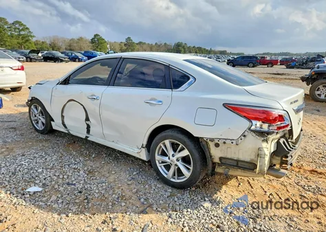 2015 Nissan Altima 2.5 from USA, damaged, VIN 1N4AL3AP9FN301764